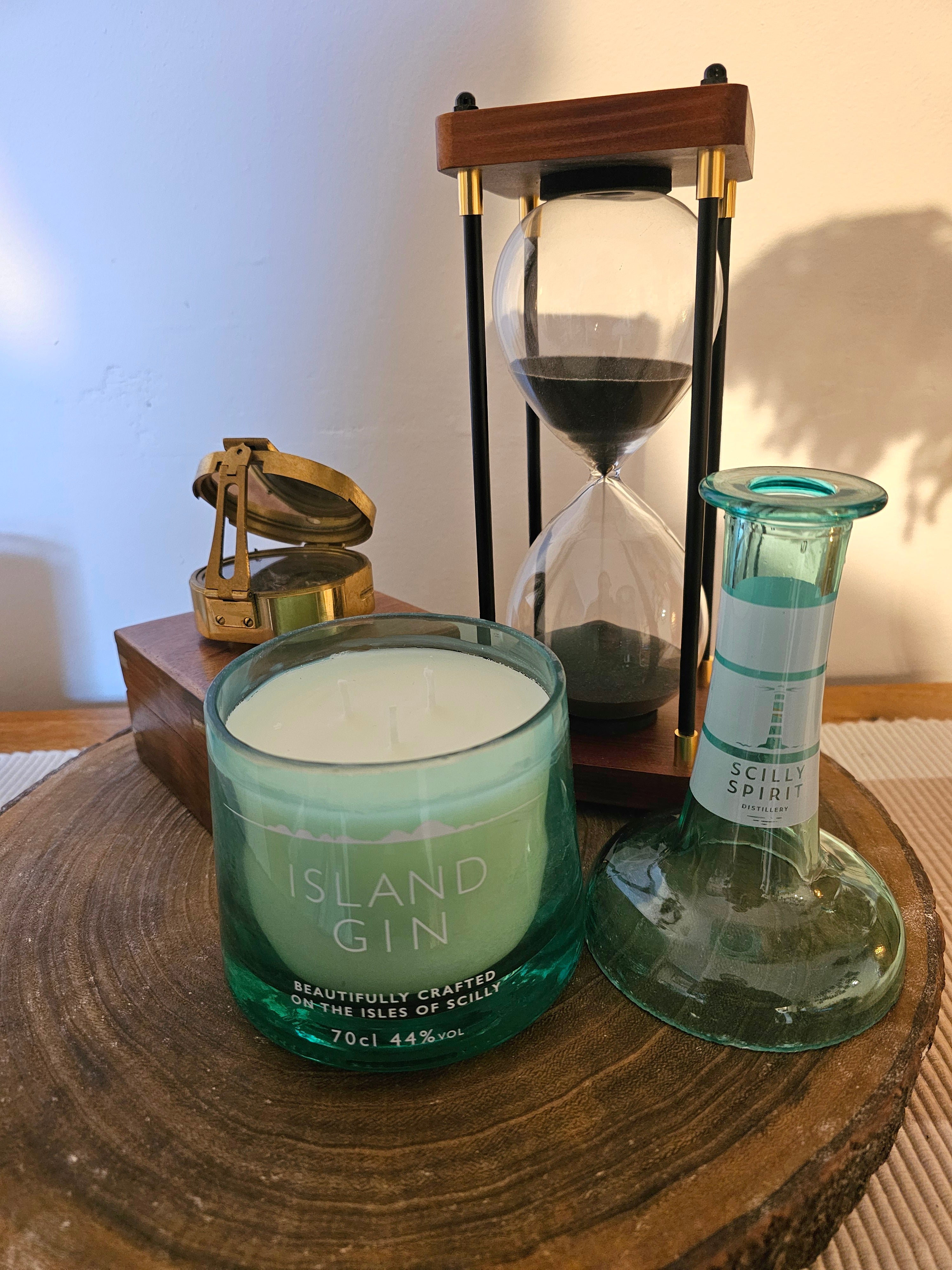 Handmade Upcycled Sweet Orange Scented Island Gin Bottle Candle With Lid - Genie Of Gins