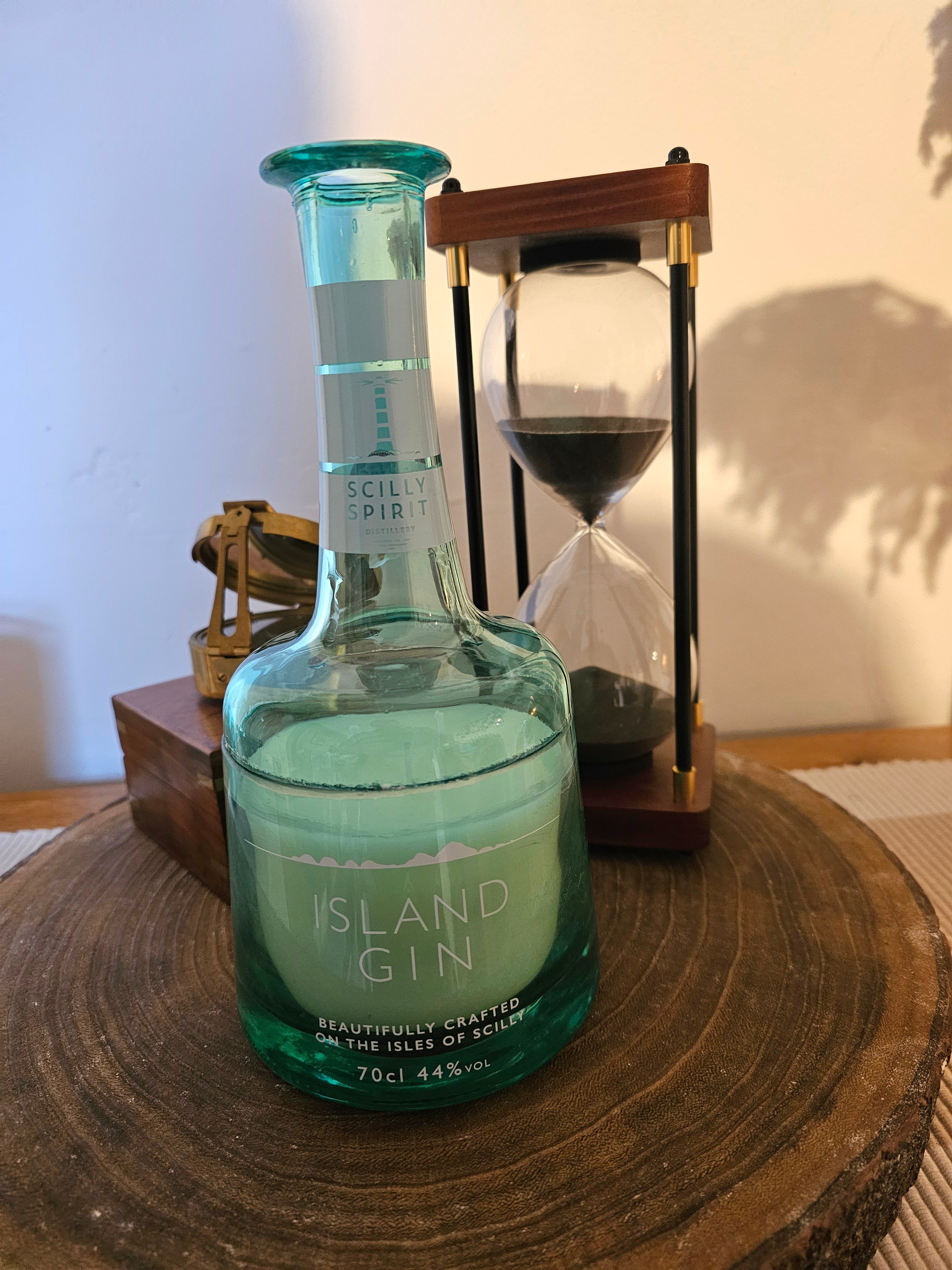 Handmade Upcycled Sweet Orange Scented Island Gin Bottle Candle With Lid - Genie Of Gins