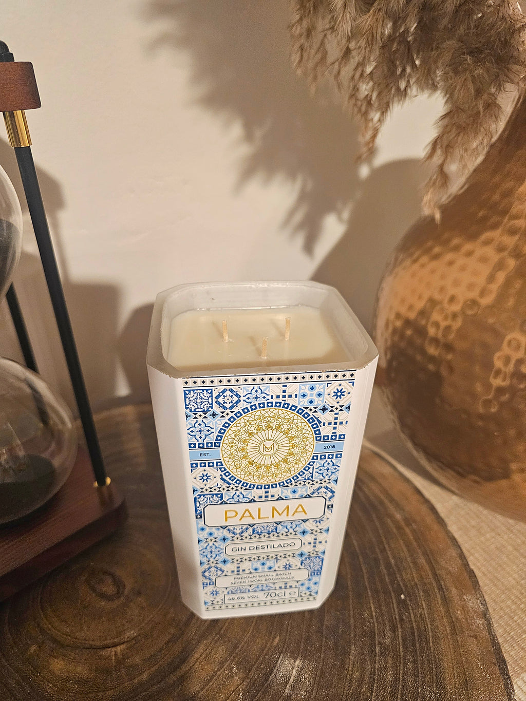 🌼 Palma Gin Bottle Wild Daisy Scented Candle